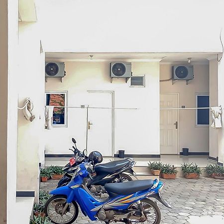 Waringin Guest House Tegal Mitra Reddoorz Εξωτερικό φωτογραφία