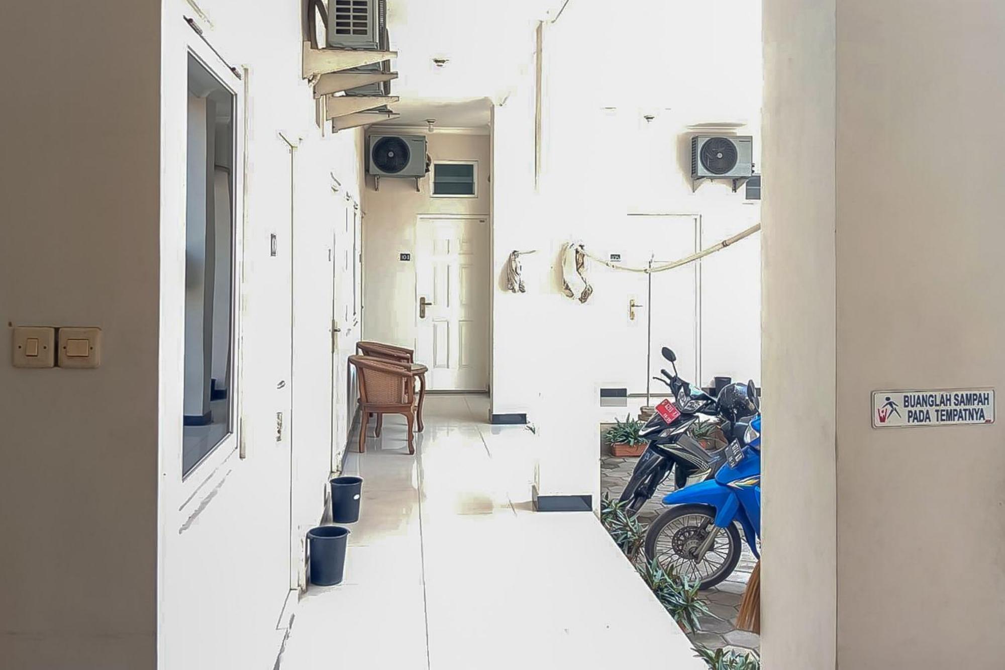 Waringin Guest House Tegal Mitra Reddoorz Εξωτερικό φωτογραφία